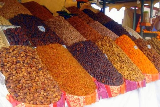 Pictures from Marrakesh: Dried fruits and nuts
