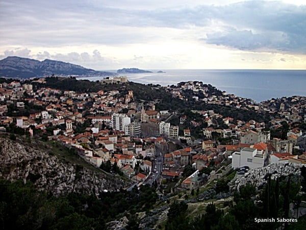 view Notre Dame Marseille