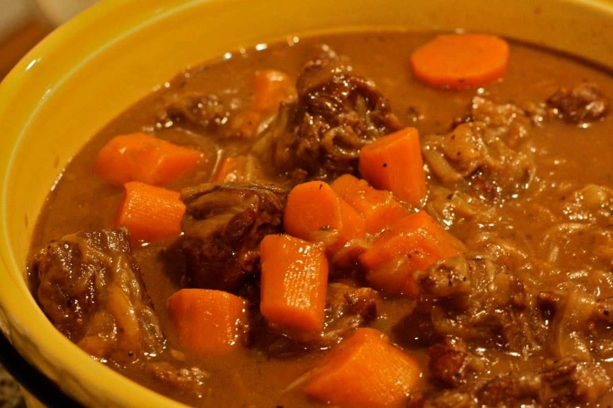 Simple (and Cheap) Boeuf Bourguignon