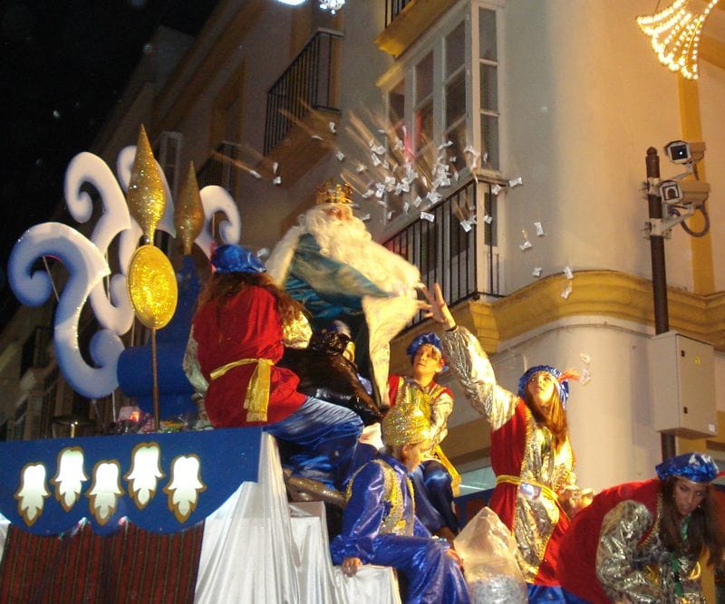 La Cabalgata de Los Reyes Magos: A Spanish Holiday Parade - Spanish Sabores