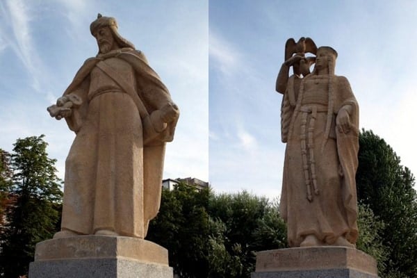 statues Burgos