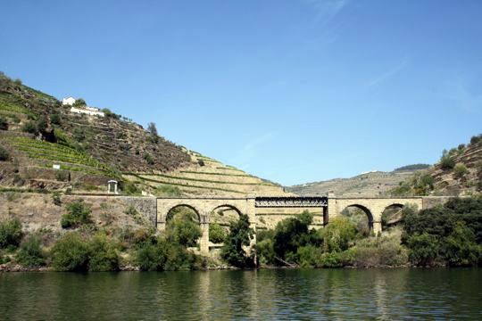 Pinhão bridge