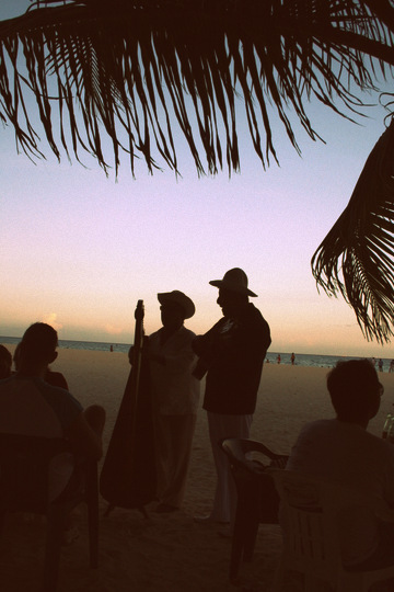 Music on Playa del Carmen