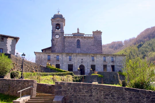 Church Leitza Iglesia Leitza