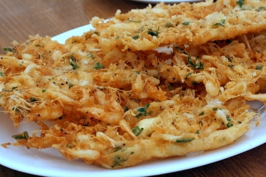 Tortillita de Camarones Recipe (Spanish shrimp fritters) - Spanish Sabores