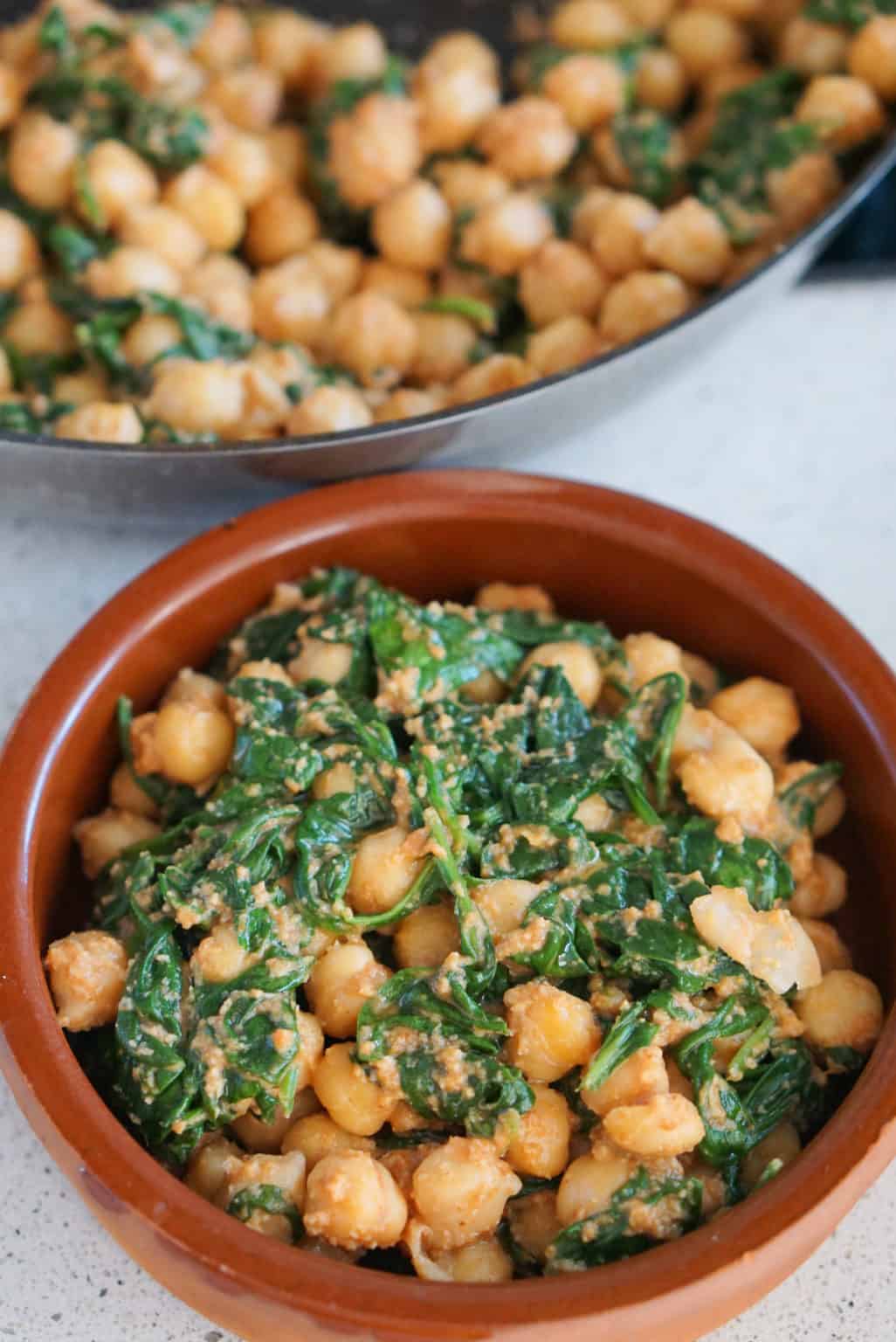 Spinach and Chickpeas (Espinacas con Garbanzos) Spanish Sabores