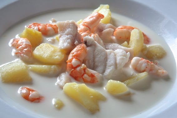 Typical Foods from Malaga: Gazpachuelo Malagueño