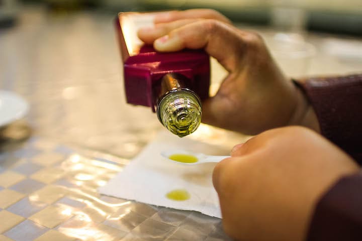 tasting olive oil