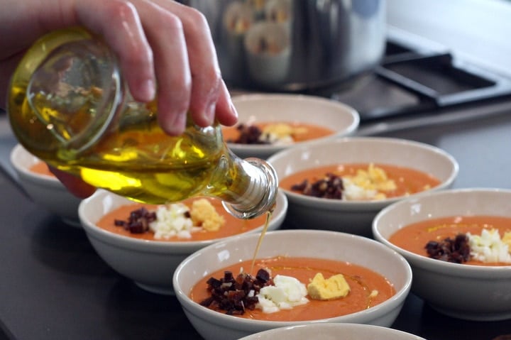 Making salmorejo at our Seville cooking class.