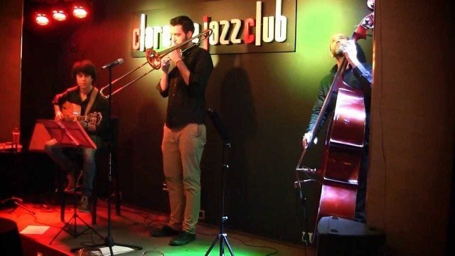 Another of the romantic things to do in Malaga is listen to jazz 