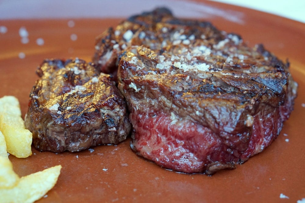 Where to eat in Potes? Try Asador Llorente for a great steak!