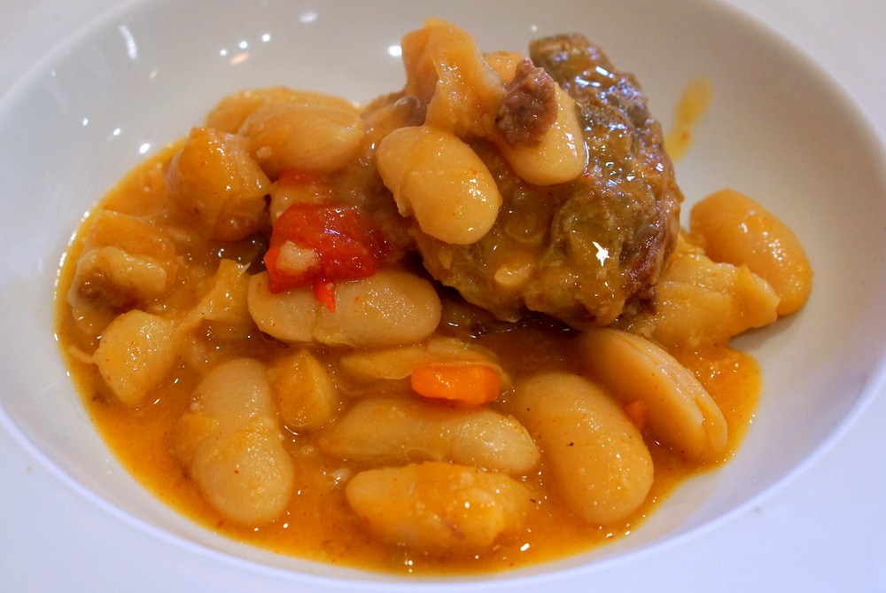 Beans with stewed goat is a typical stew in Asturias.
