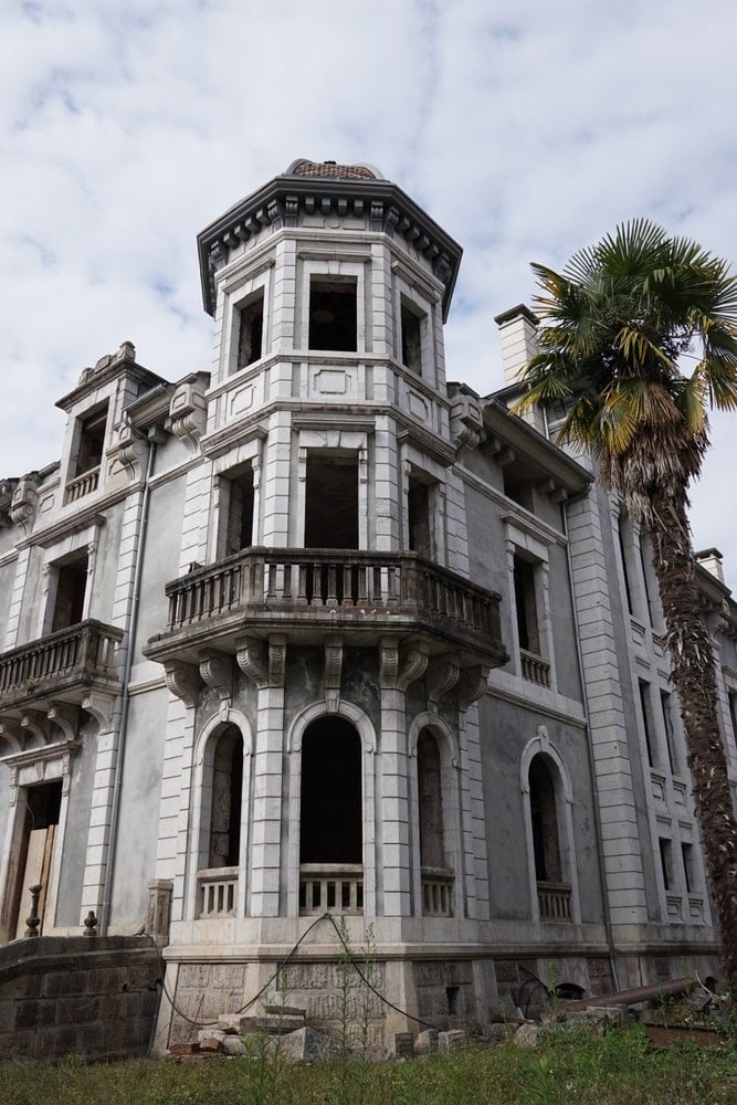 An abandoned Casa de Indiano in Cangas de Onis.