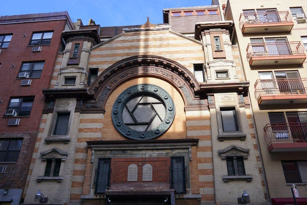 A beautiful old Jewish synagogue in NYC