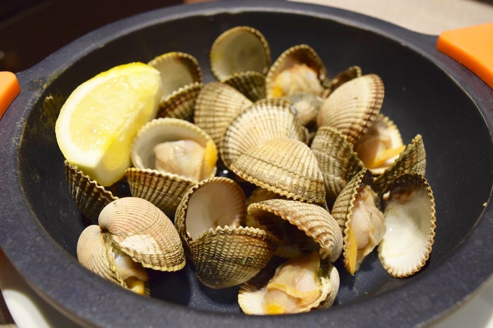 Berberechos, or cockles, are some of the most underrated types of seafood in Spain!