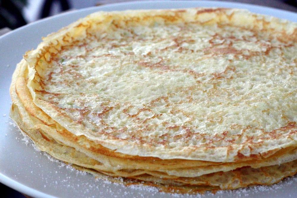 Try this Spanish crepes recipe for frisuelos. This simple frisuelos recipe make a delicious breakfast, snack or dessert!