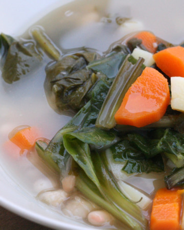 My vegetarian caldo Gallego recipe is the perfect white bean soup for winter!