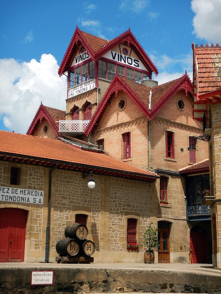 Beautiful Spanish wineries: Viña Tondonia-- no technology allowed!