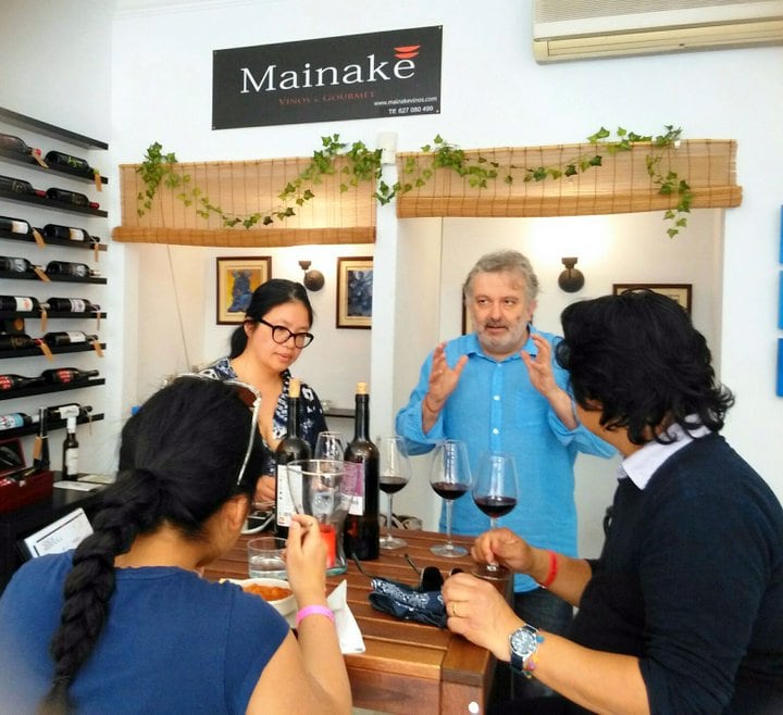 Mainake, one of the best wine bars in Malaga, will be one of your favorite places to visit! 