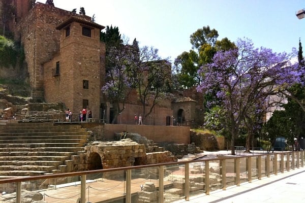 One of the fun things to do in Malaga for cruisers is to visit the city's beautiful monuments!