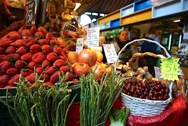 Wondering how to eat like a local in Malaga? You can't miss visiting the Atarazanas Market.