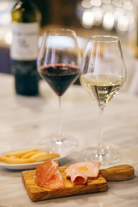 best wine bars in Madrid