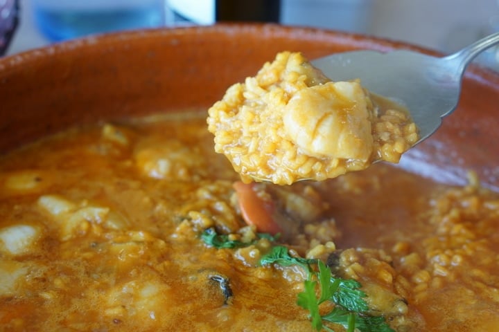 Arroz con vieras y cocochas Galicia