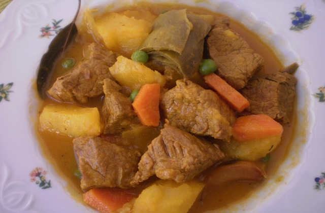 Stewed potatoes with meat, veg and delicious broth make for the ultimate winter dish in Malaga