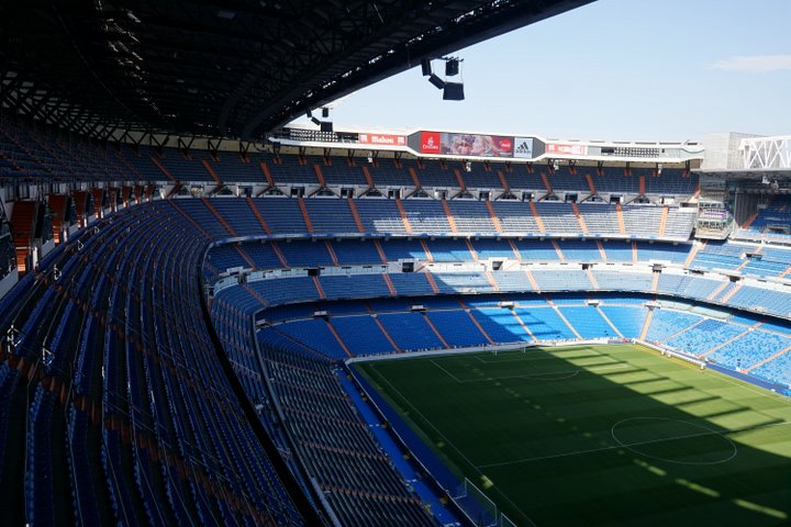 Bernabeu stadium wth kids in Madrid