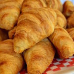 Breakfast should always be from a great local bakery in our opinion! These pastry shops in Santiago offer fantastic artisan croissants that are crying out to be eaten!