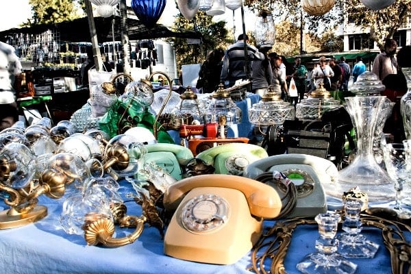 Street markets in Valencia are a great way to experience local life. One of the biggest is El Rastro.