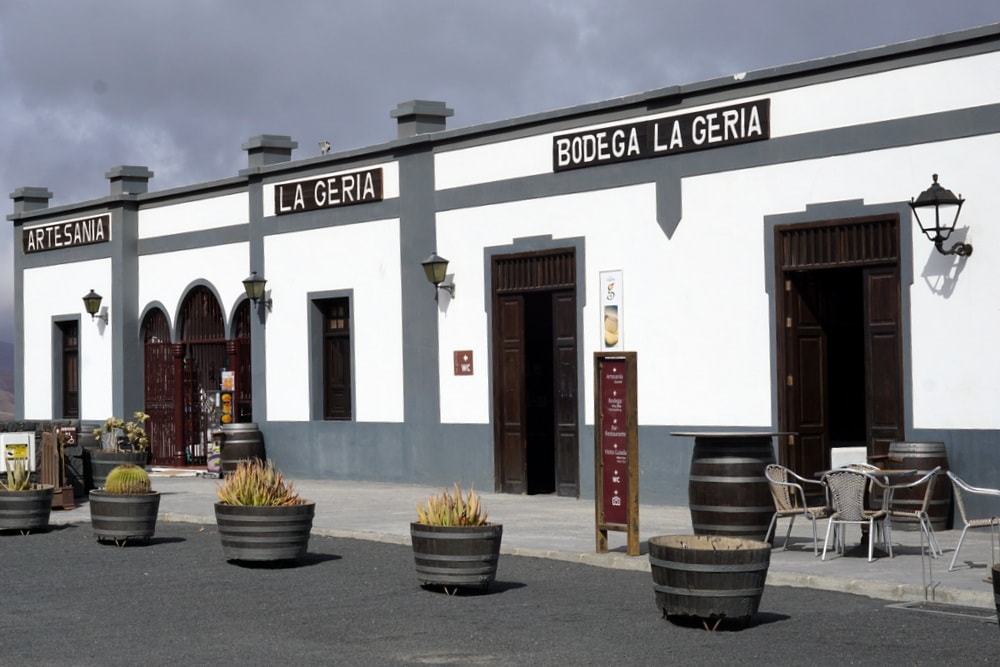 Lanzarote winery tour Bodega La Geria