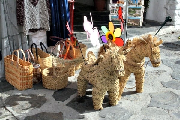 A handwoven memento is one of the most decorative souvenirs from Valencia and a great piece of local artistry.