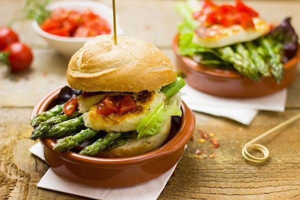 Veggie burgers are delicious! It's always good to know the great options for vegan and vegetarian food in Santiago de Compostela.