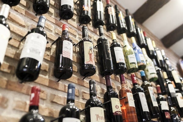 Experience one of the best wine tastings in Valencia at Enocata!