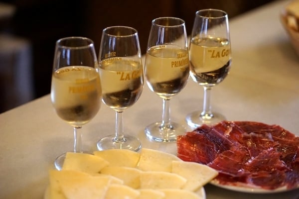 where to drink wine in Seville