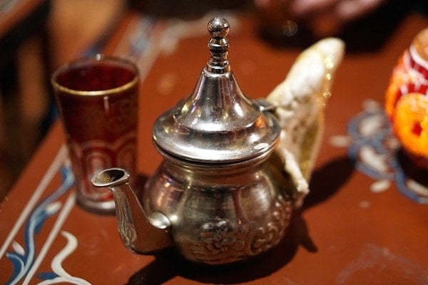 In Granada when it's raining, warm up with some Arabic tea!