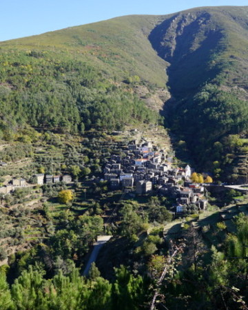 Visiting Piodao Portugal a beautiful mountain village.