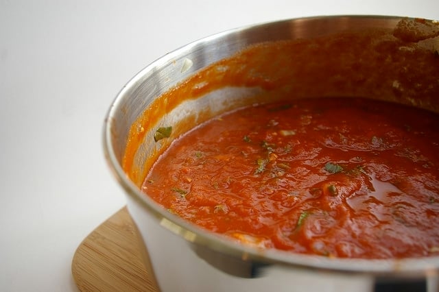 spanish-tomato-sauce-recipe-salsa-de-tomate-spanish-sabores