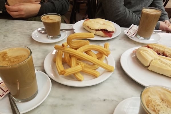 End your 3 days in Malaga by exploring the hidden Soho neighborhood. First on the agenda: brunch!