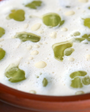 ajo blanco recipe - cold Spanish soups