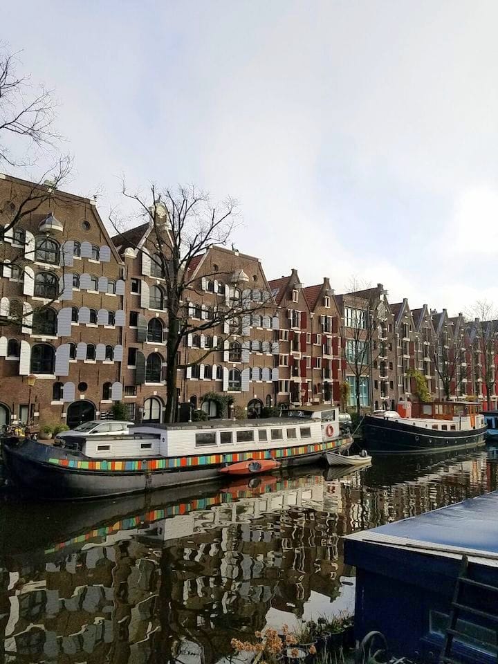 must try foods in Amsterdam - canals in Amsterdam