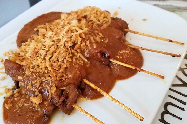 must try foods in Amsterdam - satay