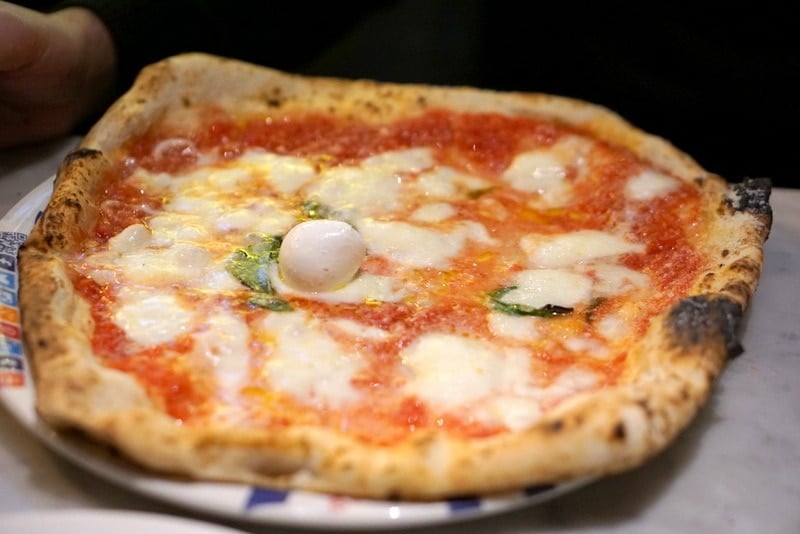 Pizza in Naples - Must try foods in Naples - Pizza Gino Sorbillo