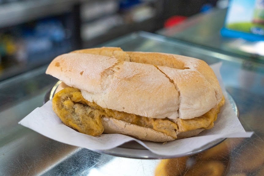 Pork Tenderloin Sandwiches (Bifanas das Ribeiras)