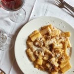 pasta alla gricia with red wine