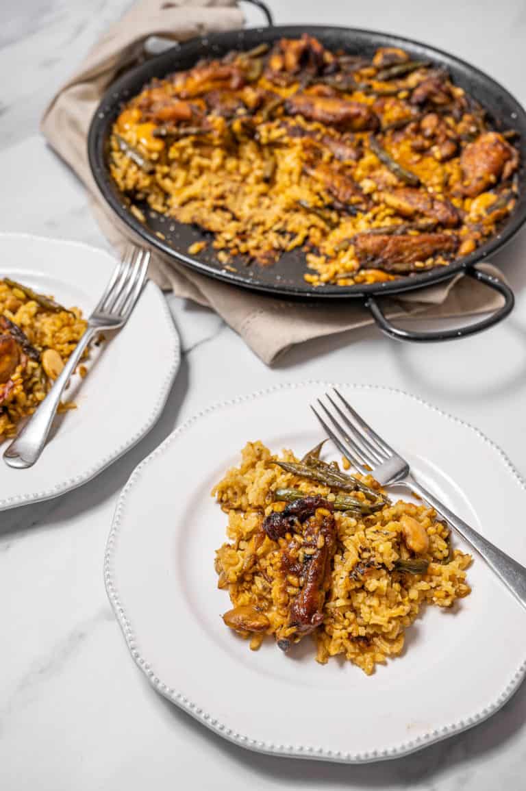Spanish Paella Recipe (Paella Valenciana) - Spanish Sabores