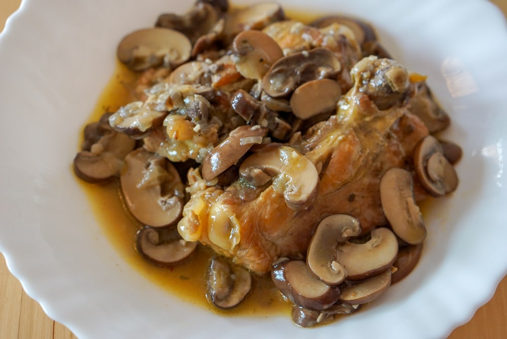 Spanish chicken with mushrooms recipe
