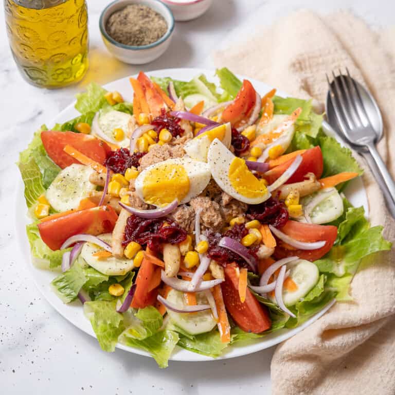 Ensalada Mixta (Spanish Mixed Green Salad) Spanish Sabores