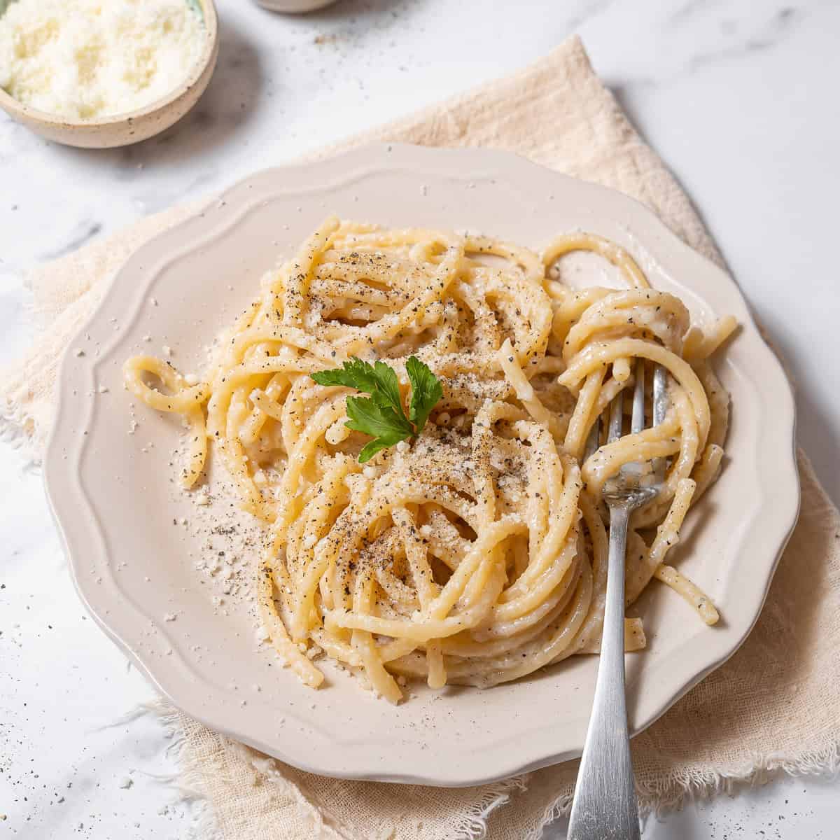 Authentic Italian Cacio e Pepe Pasta Recipe